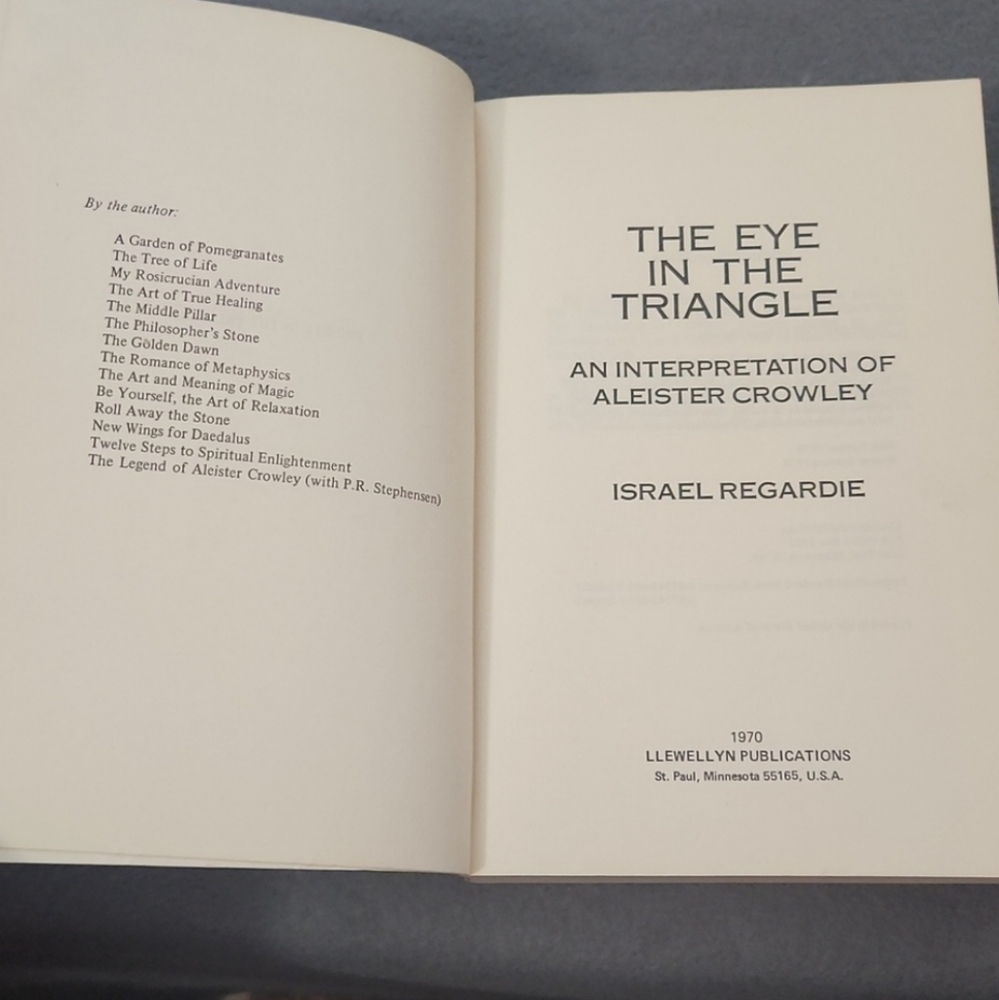 Vintage The Eye in the Triangle Aleister Crowley Israel Regardie Paperback - Picture 5 of 13